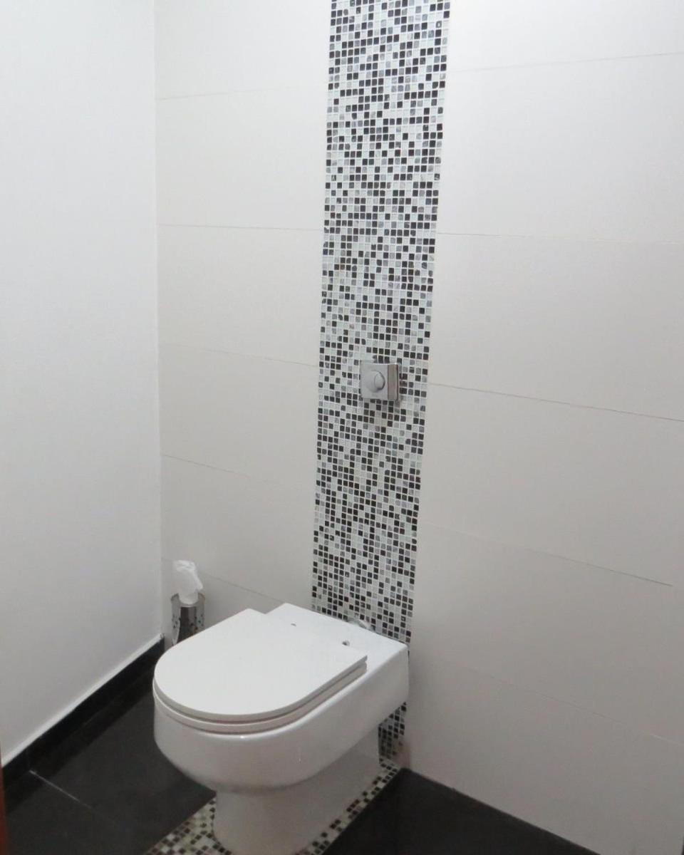 Villa Mansao Casa Blanca Em Sao Roque C/ 5 Vagas Garagem Exterior foto
